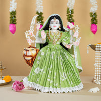 Hari Villari Matarani Poshak