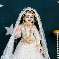 Shwet Chandrika Radha Krishna Poshak
