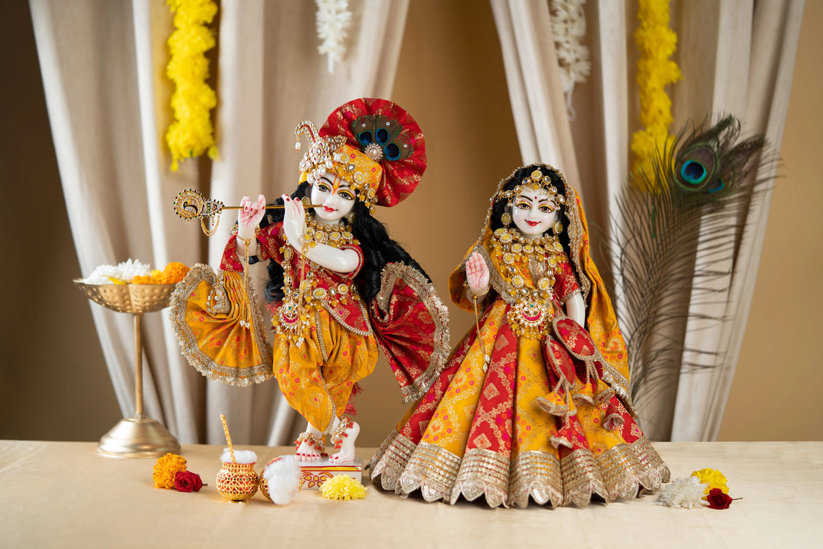 Raj Rajshree Poshak