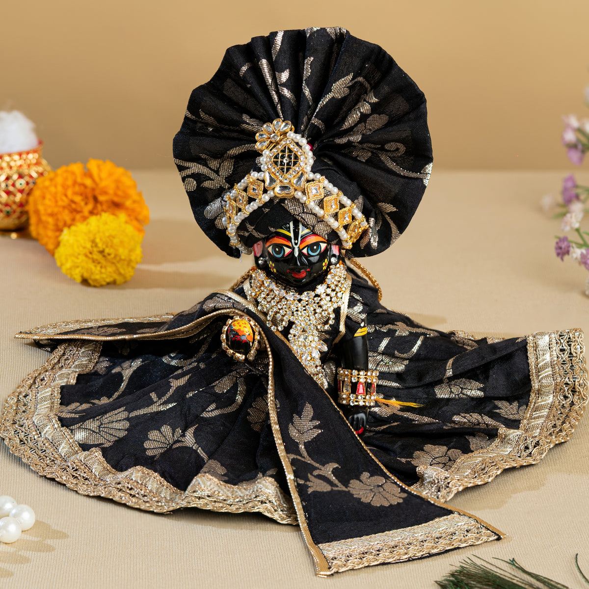 Swarnim Ratri Gopal Ji Poshak